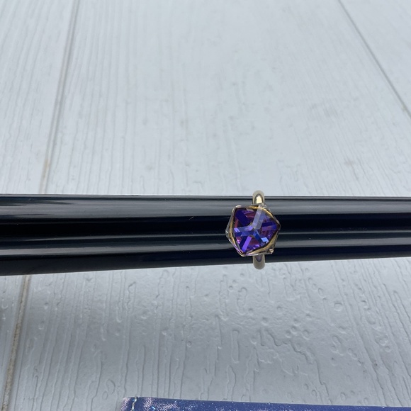 Fashion ring adjustable iridescent cube stone size5.5 - Picture 3 of 8
